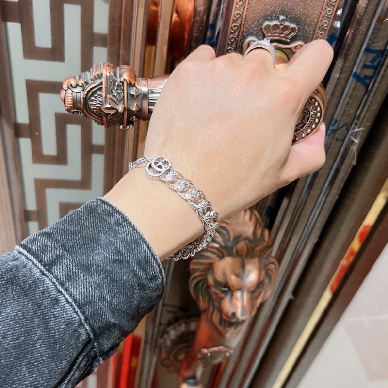 Gvc*1 bracelets